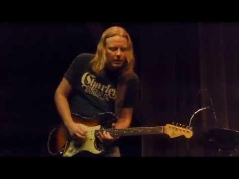 Matt Schofield - Hindsight - 9/13/15 Snail Pie Lounge - Glenville, PA