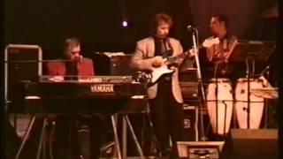 Bobby Setter Band ft. Nicky Lane - THE GREAT PRETENDER