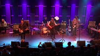Cracker &quot;Hold of Myself&quot; live at World Cafe Live 1/18/2019