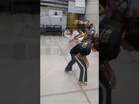 Treino com as crianças, escola Tesouro Capoeira Anápolis Goiás #capoeira #anapolis