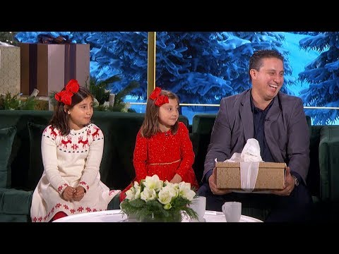 エレン、シングル・パパに人生を変えるプレゼントを贈る (Ellen Gives Life-Changing Present to Single Dad)