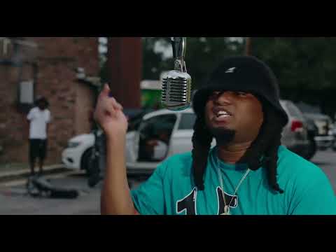 Trap Rich Slick - 2 Easy/Mic Performance (Official Video)