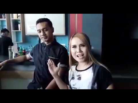 ADA APA DENGAN ATUT DAN SHINTA??? Tunggu lagu terbarunya OBAT LUKA CINTA