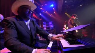 RocKwiz - Ben Salter and Kimbra - Moving
