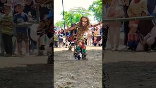 Download lagu Buto Gedruk Sangar #jaranan #jathilan #gedrukbuto mp3 Download lagu Buto Gedruk Sangar #jaranan #jathilan #gedrukbuto mp3