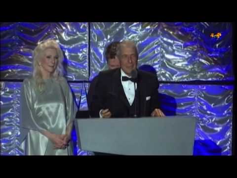 Leonard Cohen död – hyllas av kändisarna