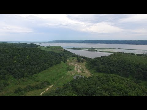 Kramer Auction Service - Allamakee County 500 Acre Riverview Farm