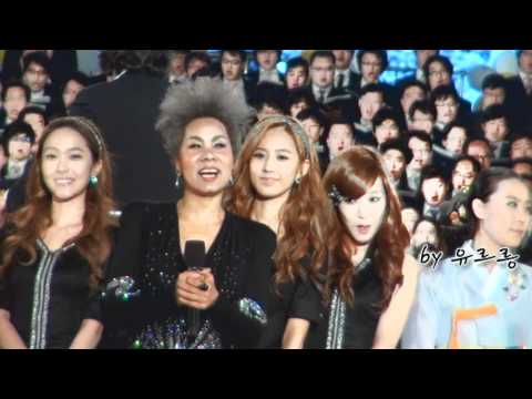 [Fancam] 11.05.14 Yuri SNSD - Ending
