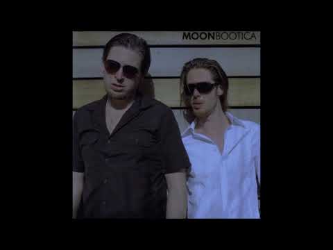 Moonbootica - Pretty Little Angel Ft. IAMX [Slow]