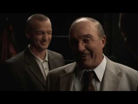 Tony B megkapja a jussát az elvégzett melóért - Maffiózók