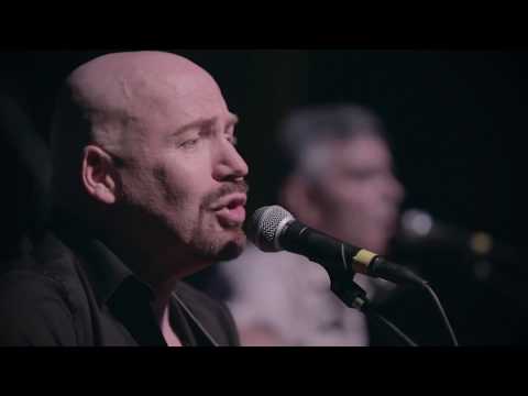 NAS MANHAS DO SUL DO MUNDO