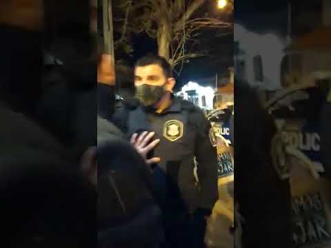 Videos. Mar del Plata en llamas entre gastonómicos y la policía