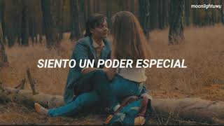 Belinda - Fuerte [Letra]