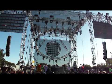 neon garden stage @ edC 2010