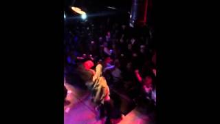 SD Performs &quot;Circles&quot; Live In Chicago