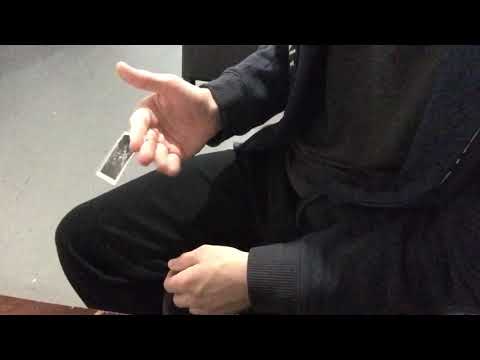 INSTANTLY VANISH A PLAYING CARD- Tutorial