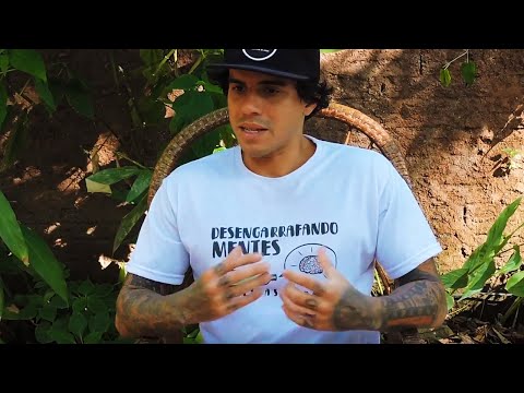 Conheça a Desengarrafando Mentes