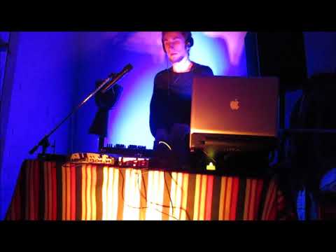 Pixie Elf Chillout Live Sesion