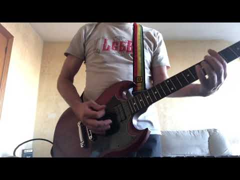 Playin’ fav songs. “Hot n cold”. Katy Perry