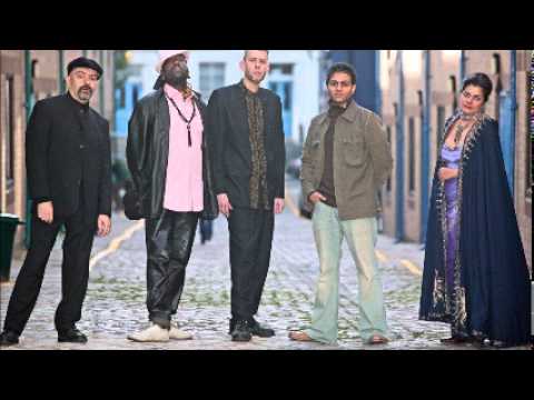 TRANSGLOBAL UNDERGROUND - La Voix Du Sang