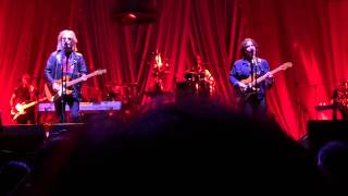 "Back Together Again" clip - Daryl Hall & John Oates