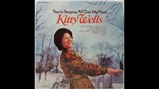 Kitty Wells - Just A Memory [That Blew In My Eye] - [1969].