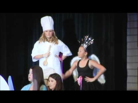 download lagu mp3 mp4 Fork Knife Spoon, download lagu Fork Knife Spoon gratis, unduh video klip Fork Knife Spoon