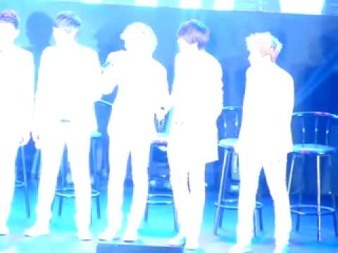 [fancam]120112 ZE:A introduction @ Trinoma