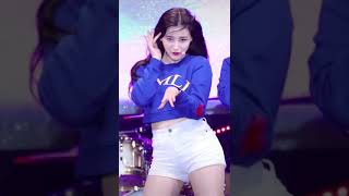 Download lagu Nancy Momoland mp3 Download lagu Nancy Momoland mp3