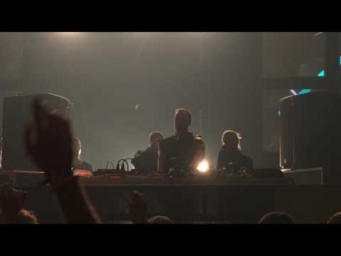 Adam Beyer b2b Ida Engberg Weather Festival París 2016