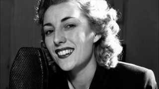 Vera Lynn - White Christmas