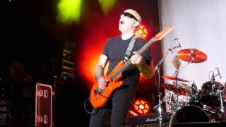 Joe Satriani - Butterfly @ Zebra, If there is no heaven, Cataclysmic @Helsinki Circus 20th Oct 2015