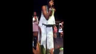 Fantasia Lose to Win performed in Charlotte w/ a surprise visit from Leandria Johnson