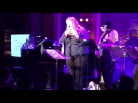 Bonnie Milligan-Fools Fall in Love (reprise)