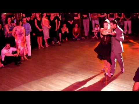 Martha Giorgi_Eseqiel Maiolo-SextMilonguero-2010-05MVI_3302.MOV