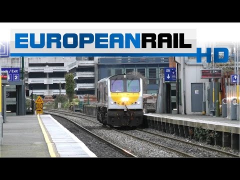 Iarnród Éireann Irish Rail 201 loco 206 light engine passes Drumcondra Station