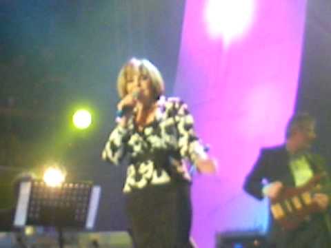 Hana Zagorová - Z nebe pláče déšť (LIVE - Lucerna Praha 16.12.2009)