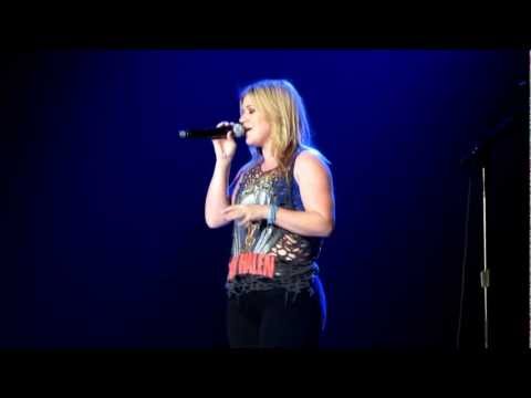 Kelly Clarkson - We Are Young (Fun. cover) [Live in London 2012]