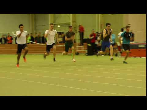 Farkas Bence a  60 m-es síkfutás időelőfutamában