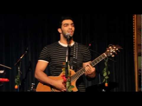 Ramy Essam sings 'Irhal' at Freemuse ceremony