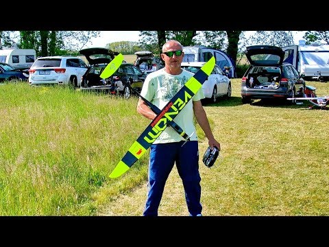 WOW !!! VERY VERY FAST !!! BRUTAL RC SPEED !!! "VENOM" ELECTRIC RC MODEL SPEEDER FLIGHT DEMO