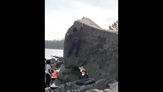 Video thumbnail of 馬の魂 (Uma No Tamashi), 3級 (6a). 城ヶ崎 (Jogasaki)