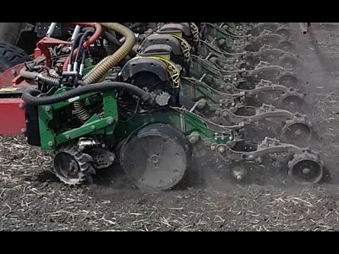 Precision Planting alkatrészek raktárról