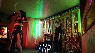 Rina Sawayama Tokyo love hotel live