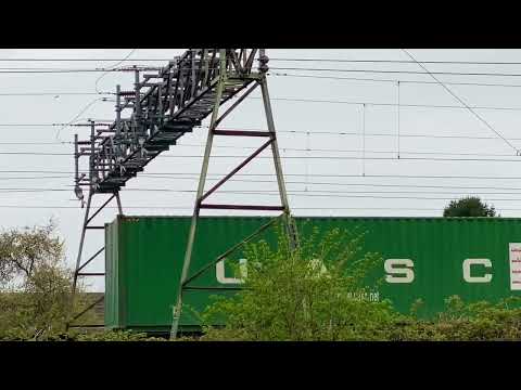 DB 66100 "Armistice 100 1918 - 2018" running 4L56 from Trafford Park to London Gateway Port