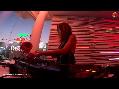 Sylvia Operé - Looking After You
