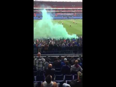 Feest na de 2-0 van te vrede jong Feyenoord jong Vitesse