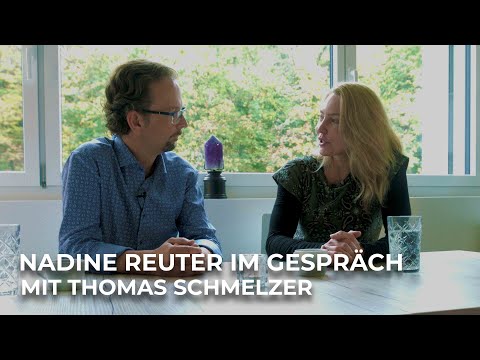 Nadine Reuter  und  Thomas Schmelzer im Gespräch