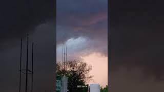 Download lagu Badal Garjne ki Aawaz 🌩️ mp3 Download lagu Badal Garjne ki Aawaz 🌩️ mp3