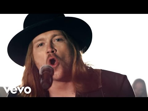 A Thousand Horses - Smoke (Official Video)